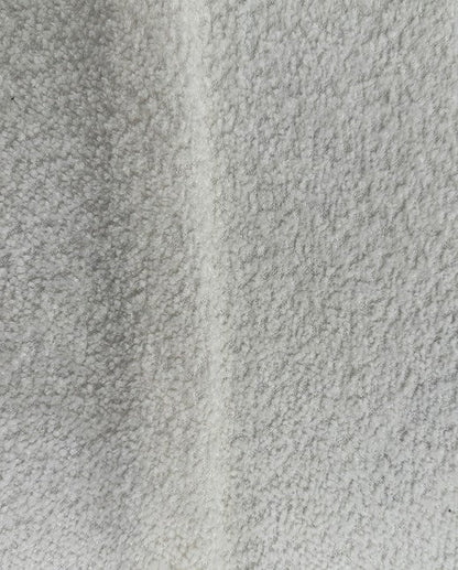 Canapé blanc tissu bouclé très doux fausse fourrure - Potiron Paris, les canapés design de qualité pas chers