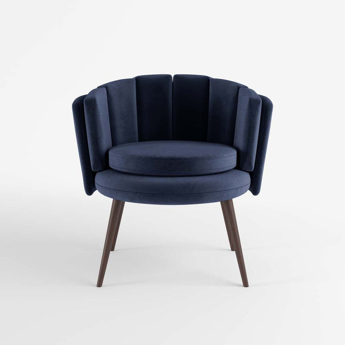 Fauteuil en velours bleu nuit et bois d’hévéa, Jill - Potiron Paris