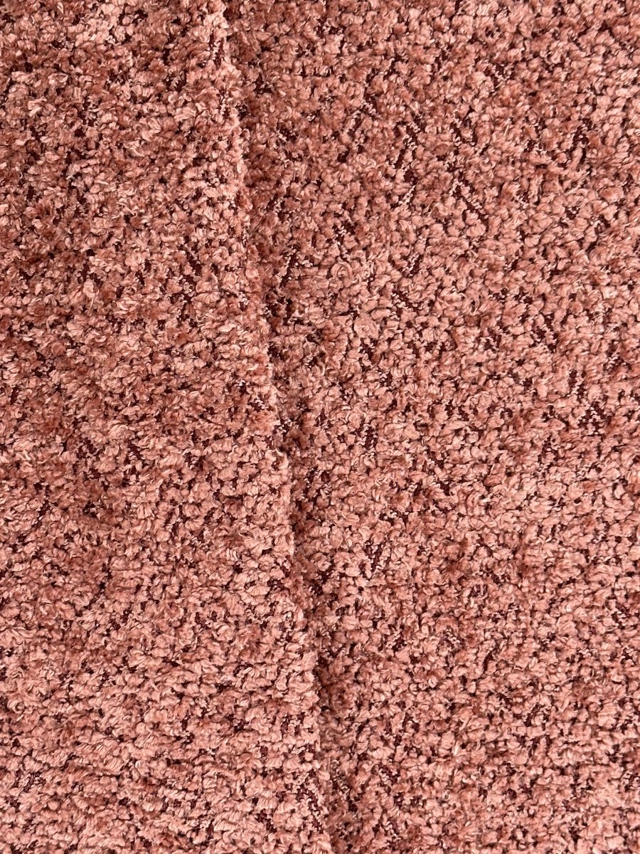 Grand pouf rond 2 places en bouclette rose très douce - Potiron Paris, la déco contemporaine chic pas chère