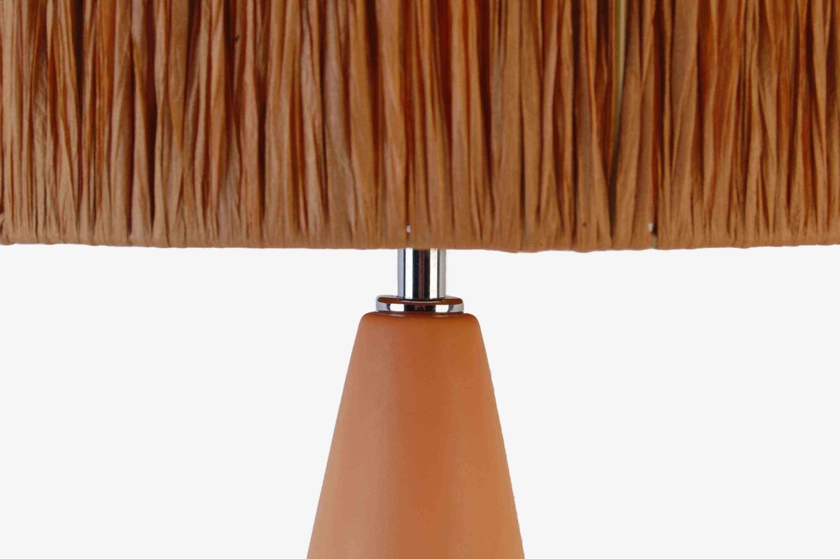 Lampe à poser sur table de chevet chambre bohème en terre cuite et raphia - Potiron Paris, le luminaire design de la décoration d'intérieur chic et moderne