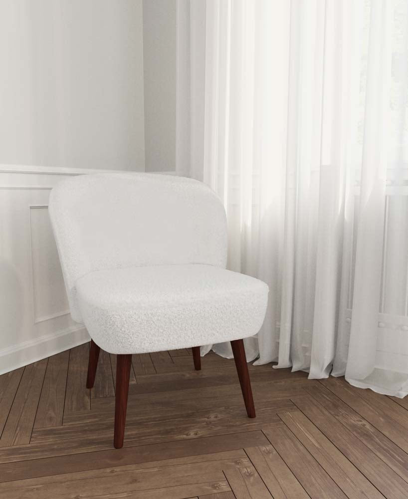 Petit fauteuil de salon Jane, blanc effet laine bouclée, pieds en bois foncé Potiron Paris