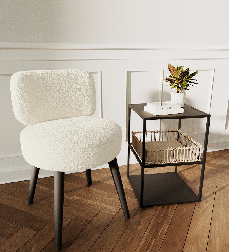 Table d’appoint noire en métal et bambou, Lazare Potiron Paris