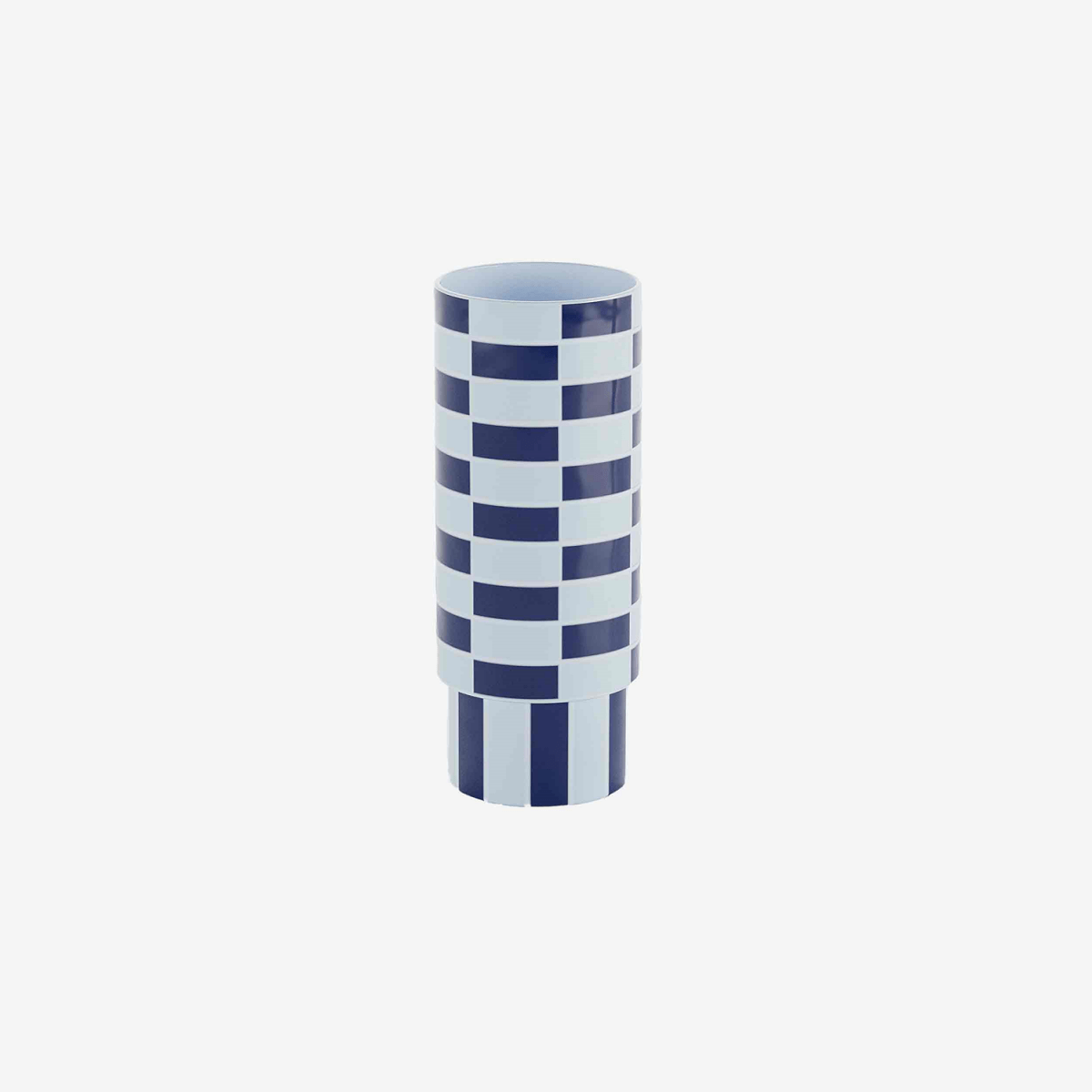 Grand vase tube en céramique brillante à damier bleu - Potiron Paris, accessoires déco design pas chère pour la maison de style contemporain