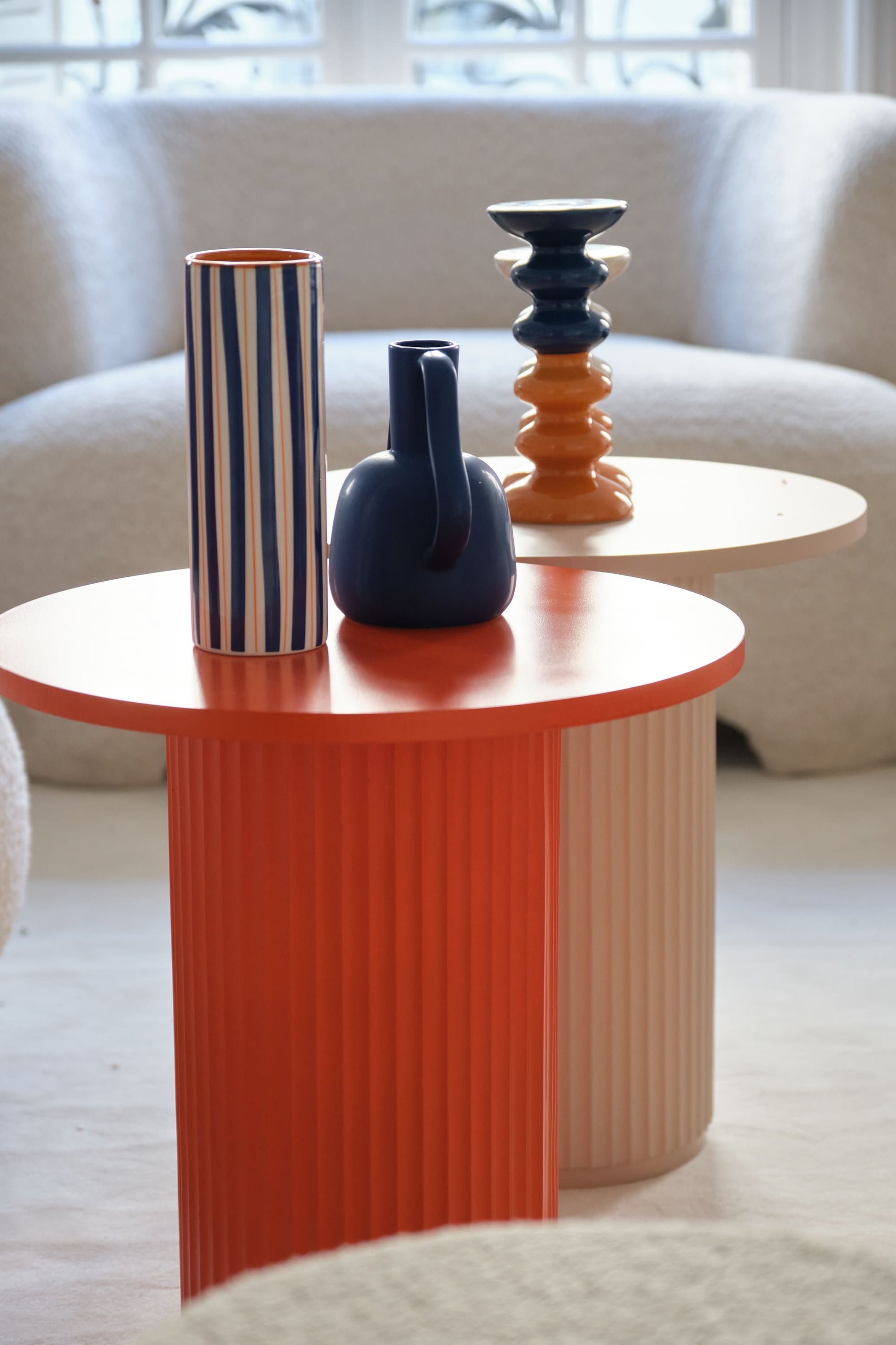 Table d'appoint ronde cannelée Potiron Paris