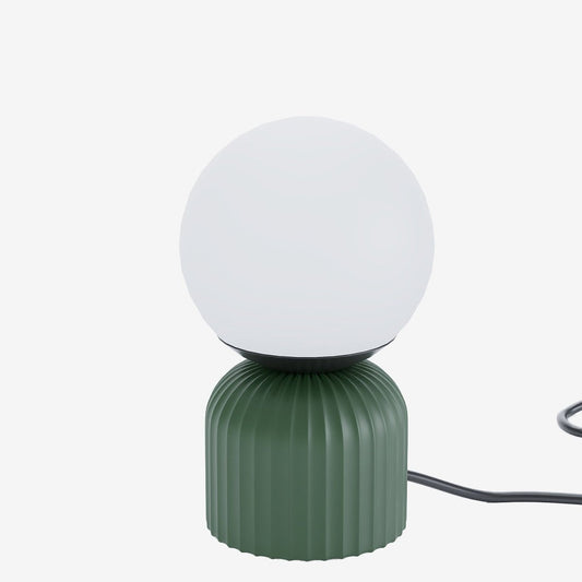 Lampe boule vintage table de nuit en céramique striée verte et globe en verre- Potiron Paris, le luminaire design de la décoration d'intérieur chic et moderne