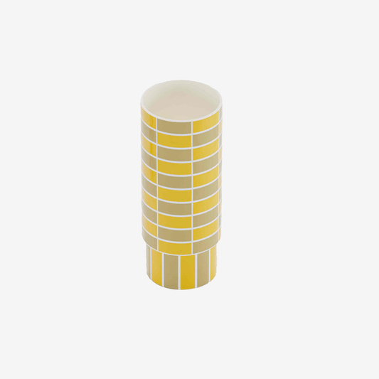 Vase céramique tube à damier, colleciton déco à motifs graphiques  jaune, arts de la table - Potiron Paris, accessoires déco design pas chère pour la maison de style contemporain